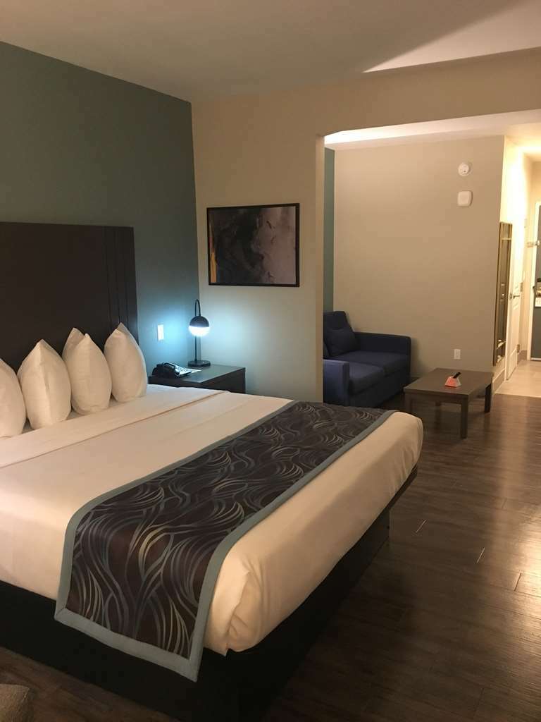 Best Western Plus New Barstow Inn & Suites Bilik gambar